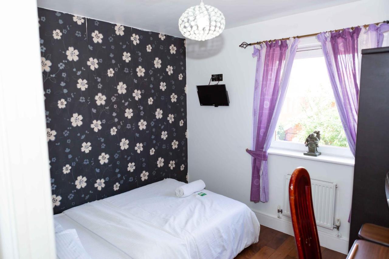Heathrow Garden House - West Drayton, London - Benjamin Guest House Yiewsley 외부 사진